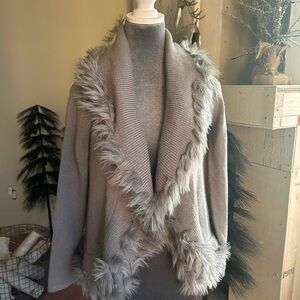 Alfani Women's Sweater with Faux Fur Trim